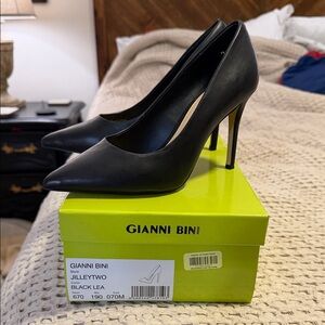 Gianni Bini Classic Black Leather Heels